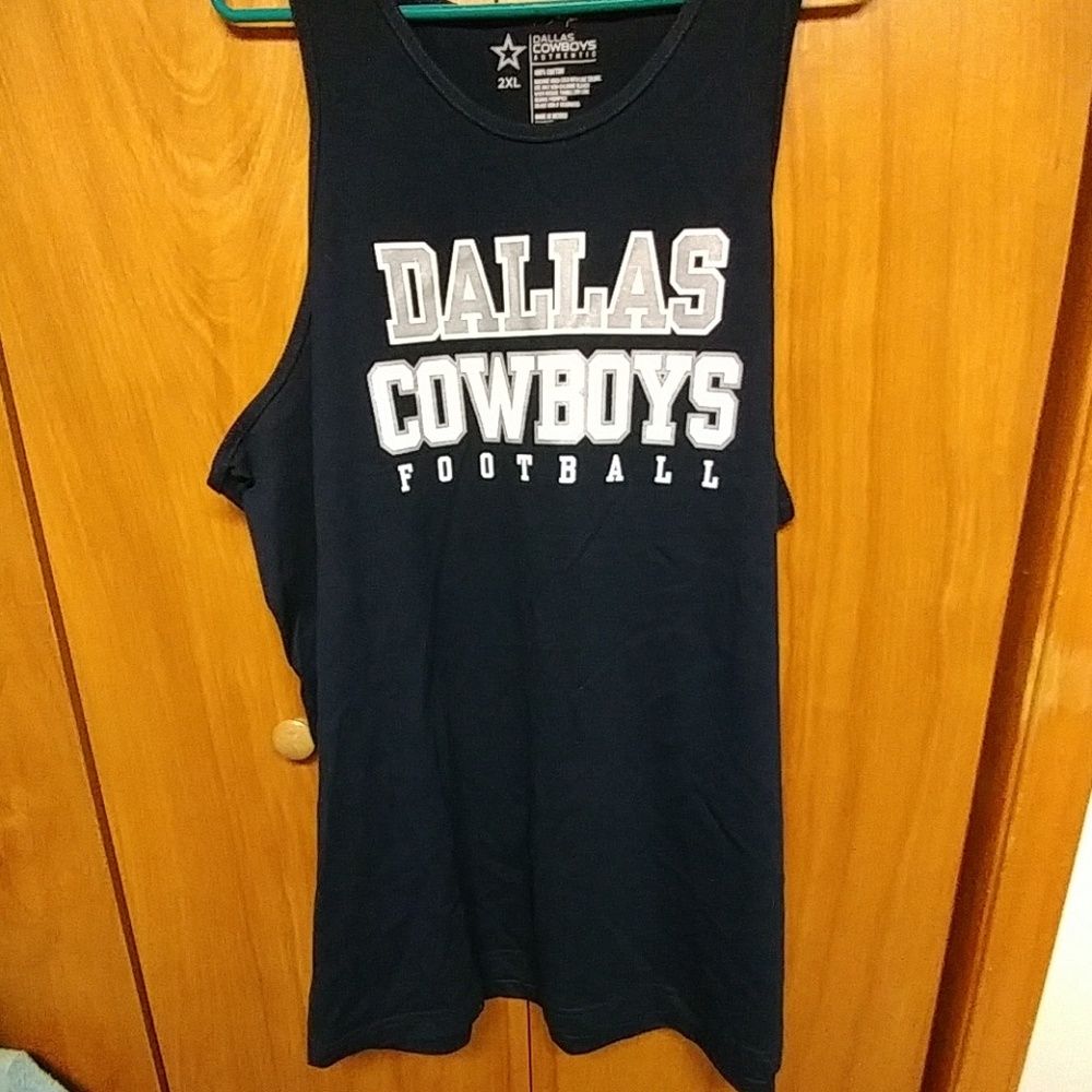 Dallas cowboys tank